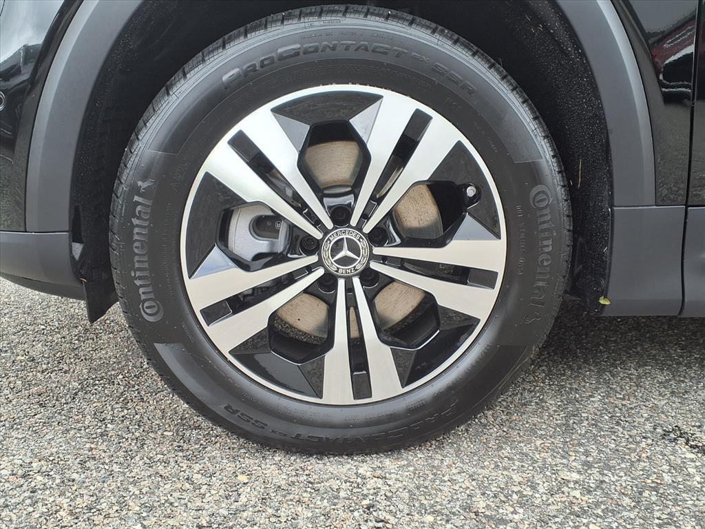 new 2026 Mercedes-Benz GLB 250 car, priced at $51,815