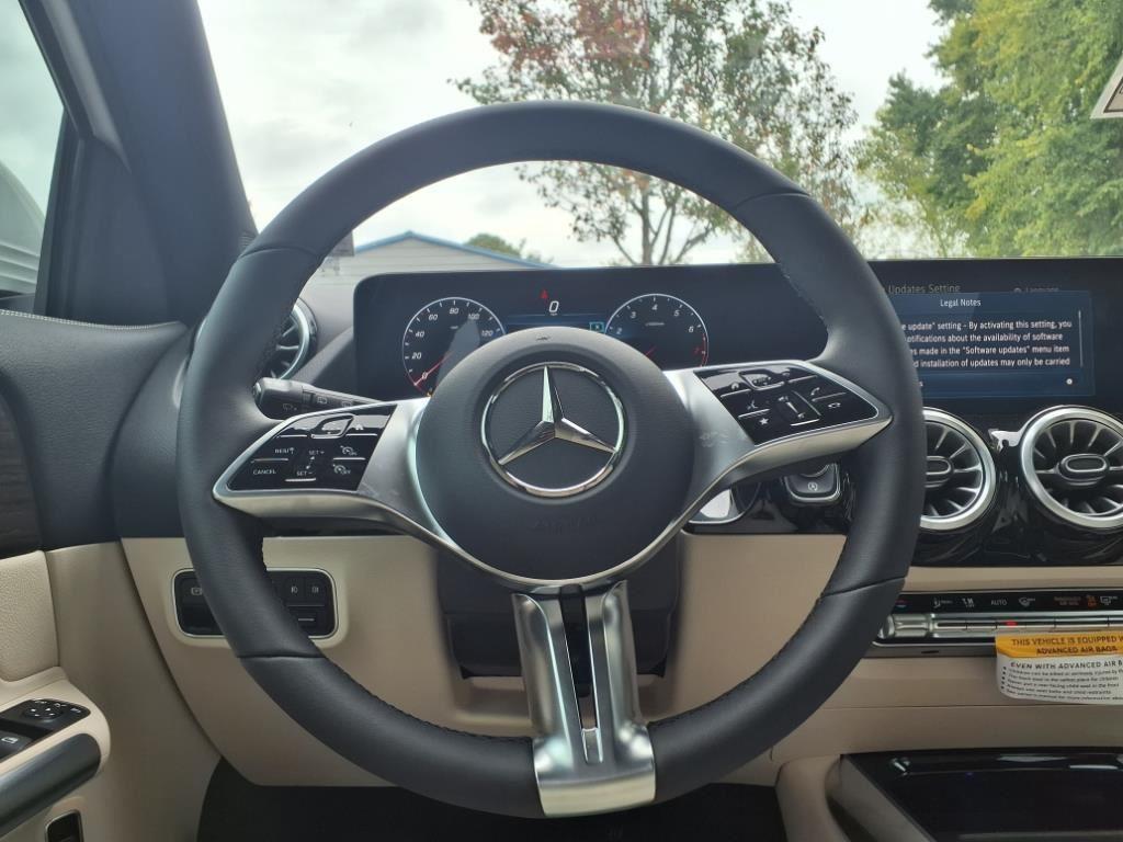 new 2026 Mercedes-Benz GLA 250 car, priced at $47,515
