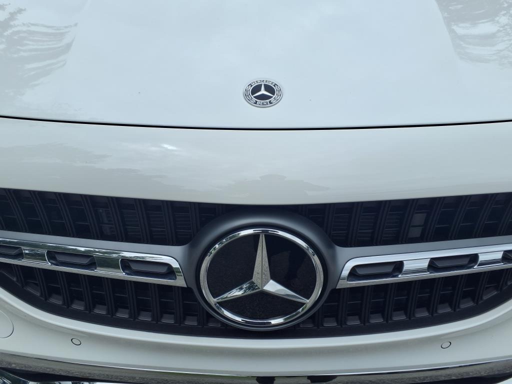new 2026 Mercedes-Benz GLA 250 car, priced at $47,515