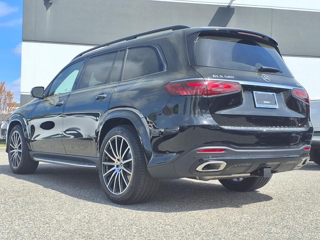 new 2025 Mercedes-Benz GLS 580 car, priced at $117,365