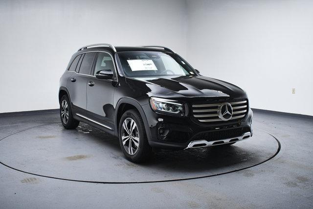 new 2025 Mercedes-Benz GLB 250 car, priced at $47,145