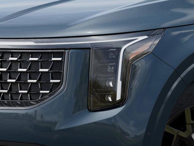 new 2025 Kia Carnival Hybrid car, priced at $57,660