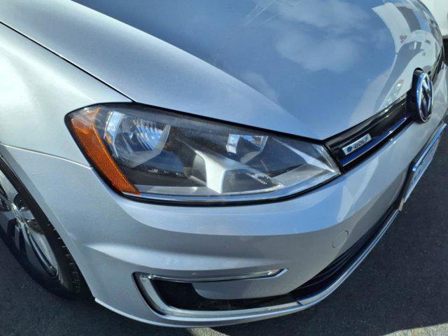 used 2016 Volkswagen e-Golf car, priced at $13,995
