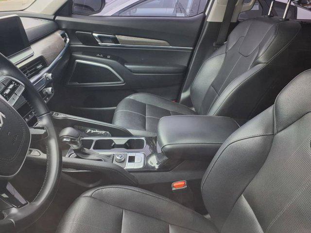 used 2022 Kia Telluride car, priced at $32,495