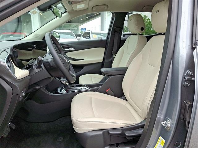 new 2025 Buick Encore GX car, priced at $28,884