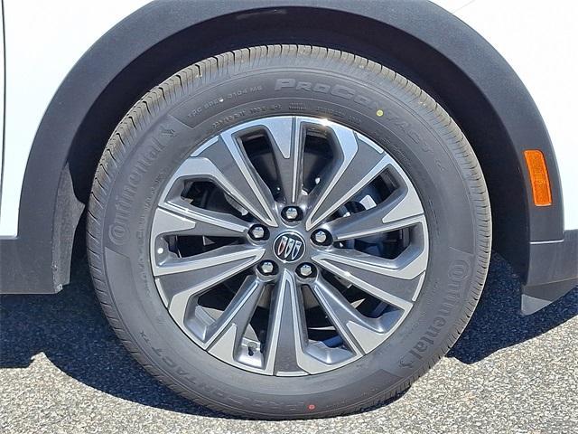 new 2025 Buick Envision car, priced at $40,084