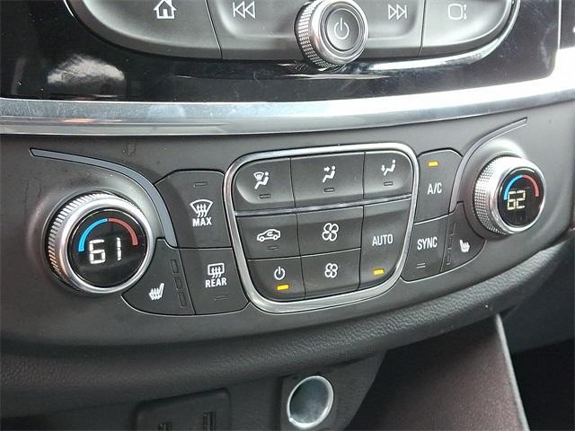 used 2022 Chevrolet Traverse car, priced at $29,729