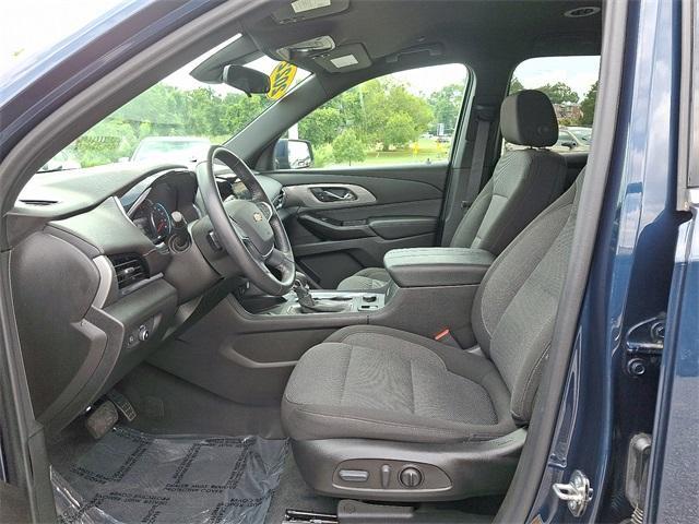 used 2022 Chevrolet Traverse car, priced at $29,729