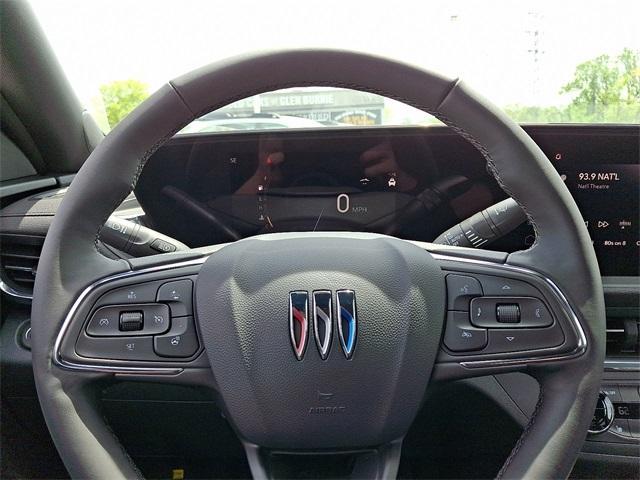 new 2025 Buick Envista car, priced at $27,160