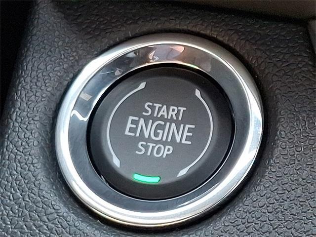new 2025 Buick Envista car, priced at $27,160