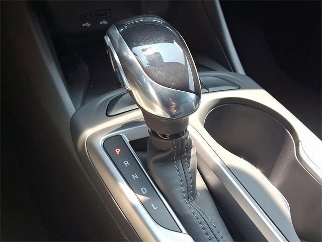 new 2025 Buick Envista car, priced at $27,160