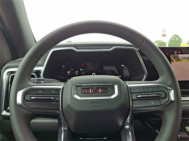new 2025 GMC Canyon car, priced at $38,476