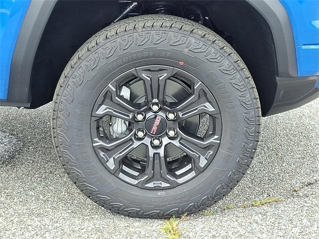 new 2025 GMC Canyon car, priced at $38,476