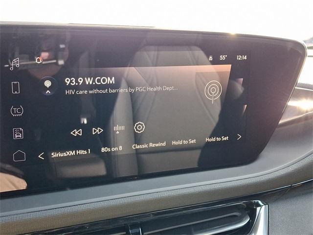 new 2025 Buick Envista car, priced at $29,277