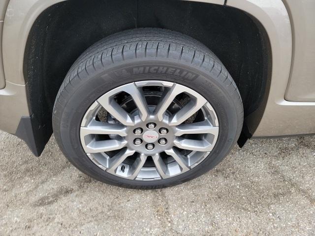 used 2023 GMC Acadia car, priced at $38,799