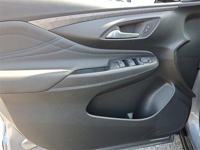 new 2025 Buick Envista car, priced at $26,206