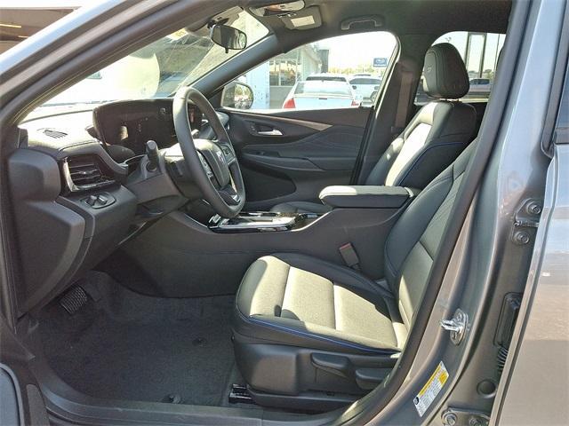 new 2025 Buick Envista car, priced at $26,206