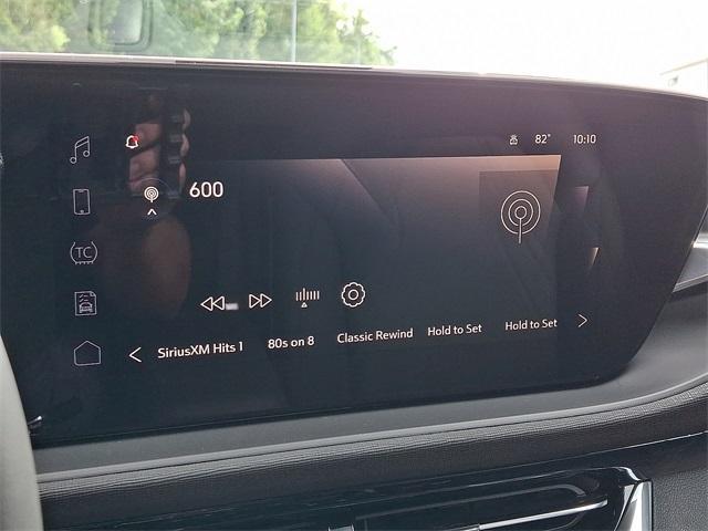 new 2025 Buick Envista car, priced at $28,877