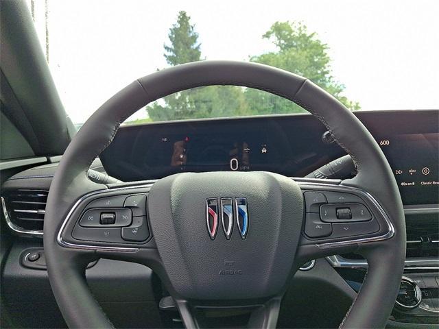 new 2025 Buick Envista car, priced at $28,877