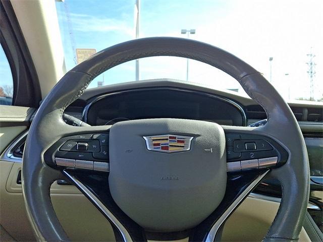 used 2020 Cadillac XT6 car, priced at $25,995