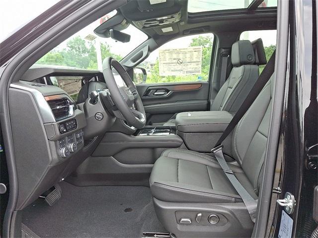 new 2025 GMC Yukon XL car, priced at $98,374