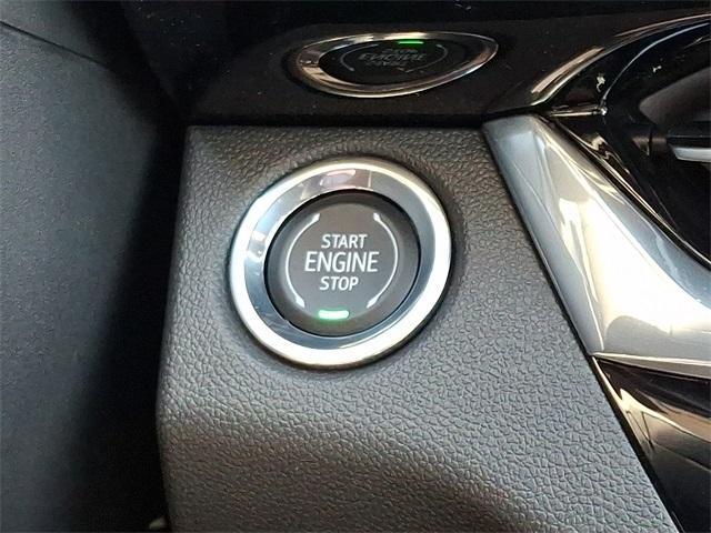new 2025 Buick Envista car, priced at $28,877