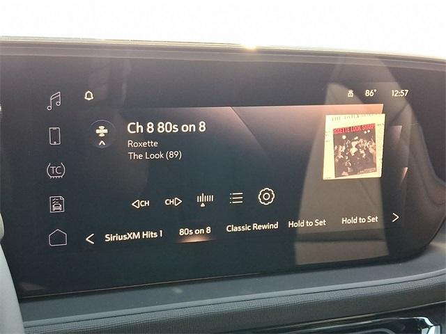new 2025 Buick Envista car, priced at $28,877