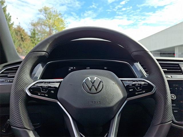 used 2022 Volkswagen Tiguan car, priced at $25,399