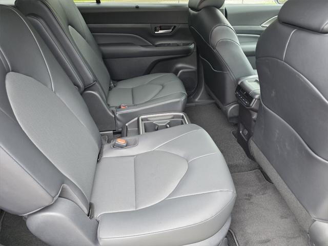 new 2025 Toyota Grand Highlander car, priced at $52,093