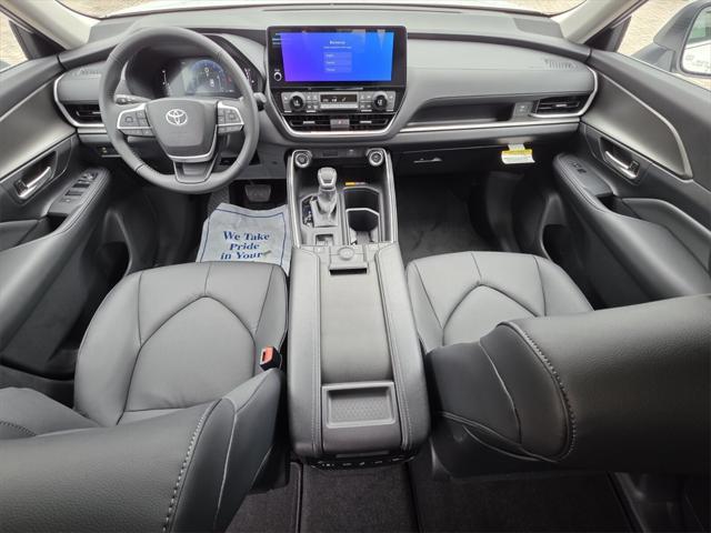 new 2025 Toyota Grand Highlander car, priced at $52,093