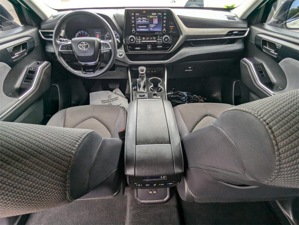 used 2020 Toyota Highlander car, priced at $26,981