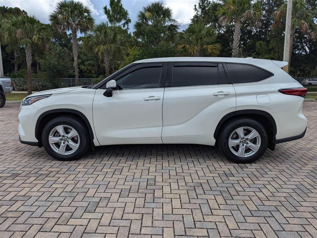 used 2020 Toyota Highlander car, priced at $26,981