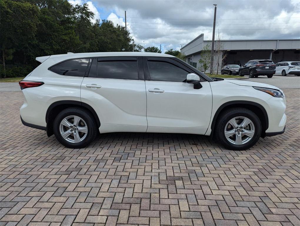 used 2020 Toyota Highlander car, priced at $26,981