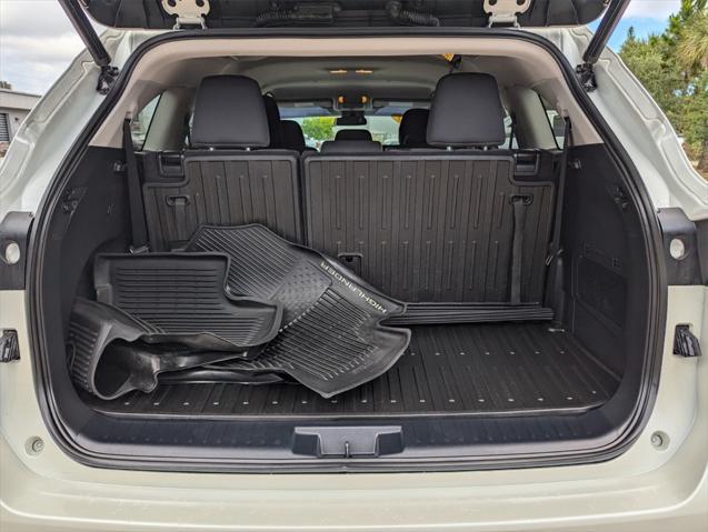 used 2020 Toyota Highlander car, priced at $28,981