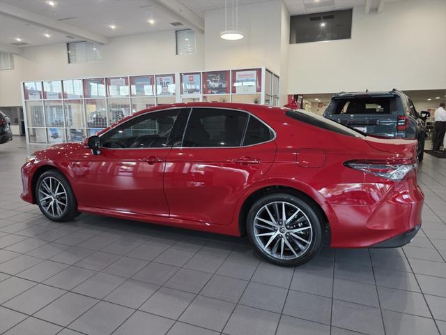used 2024 Toyota Camry Hybrid car, priced at $28,981