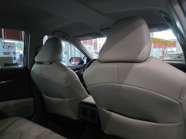 used 2024 Toyota Camry Hybrid car, priced at $28,981