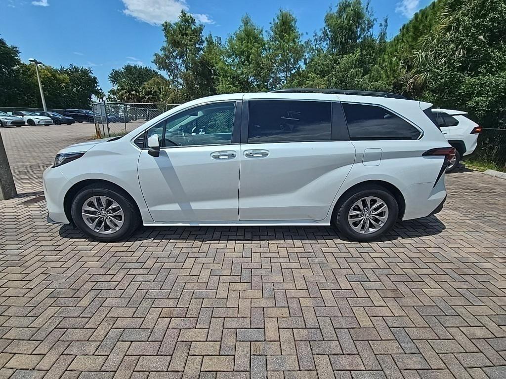 used 2022 Toyota Sienna car, priced at $33,781
