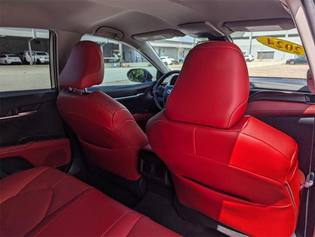 used 2024 Toyota Camry Hybrid car, priced at $31,577