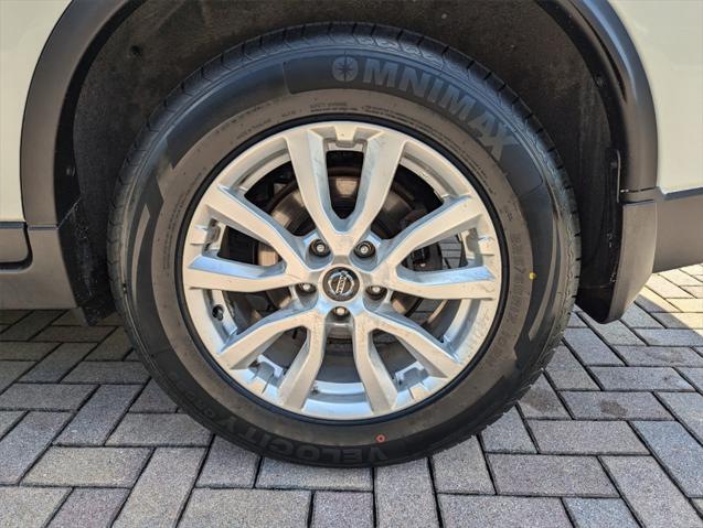used 2019 Nissan Rogue car, priced at $16,981