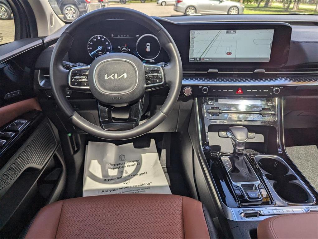 used 2024 Kia Carnival car, priced at $41,361
