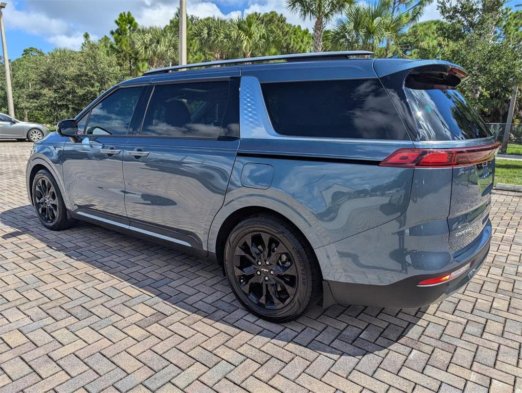 used 2024 Kia Carnival car, priced at $41,361