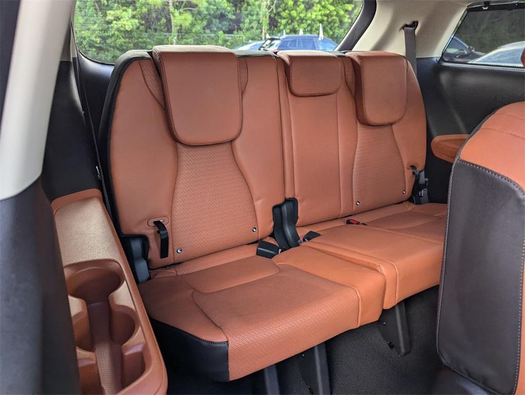 used 2024 Kia Carnival car, priced at $41,361