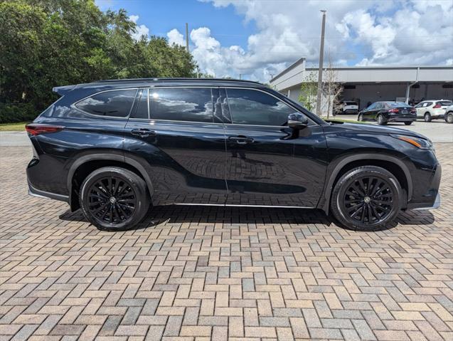 used 2024 Toyota Highlander car, priced at $48,891