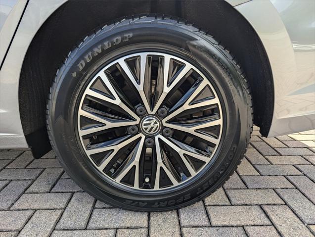 used 2021 Volkswagen Jetta car, priced at $16,900