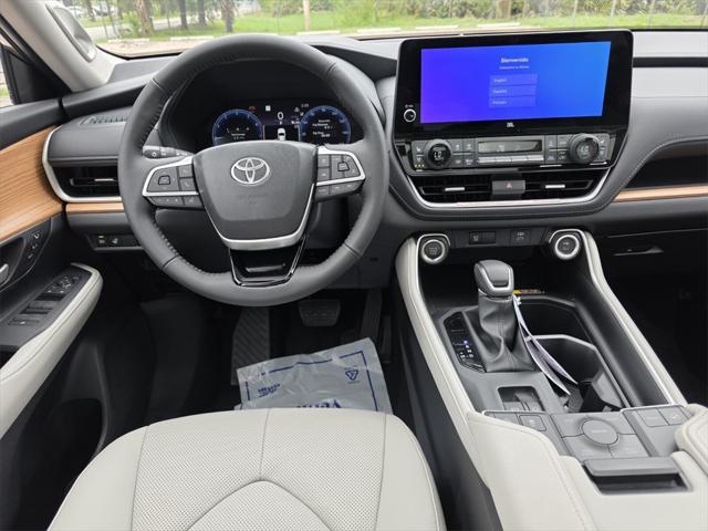 new 2025 Toyota Grand Highlander car, priced at $58,293