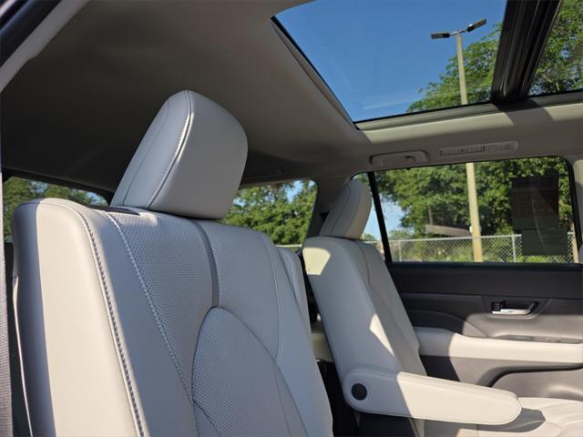new 2025 Toyota Grand Highlander car, priced at $58,810