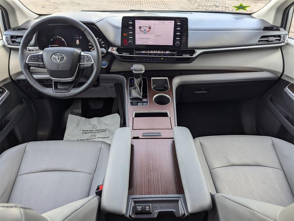used 2024 Toyota Sienna car, priced at $43,264