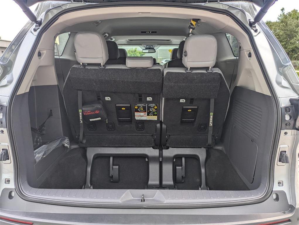 used 2024 Toyota Sienna car, priced at $43,264