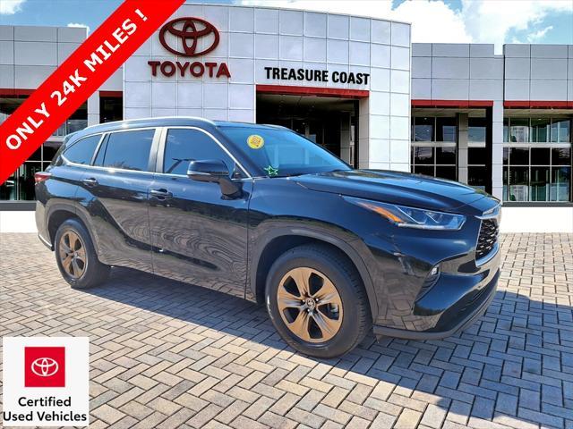 used 2023 Toyota Highlander Hybrid car, priced at $42,997