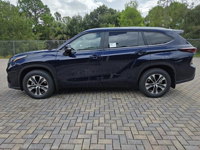 new 2025 Toyota Highlander car, priced at $47,680